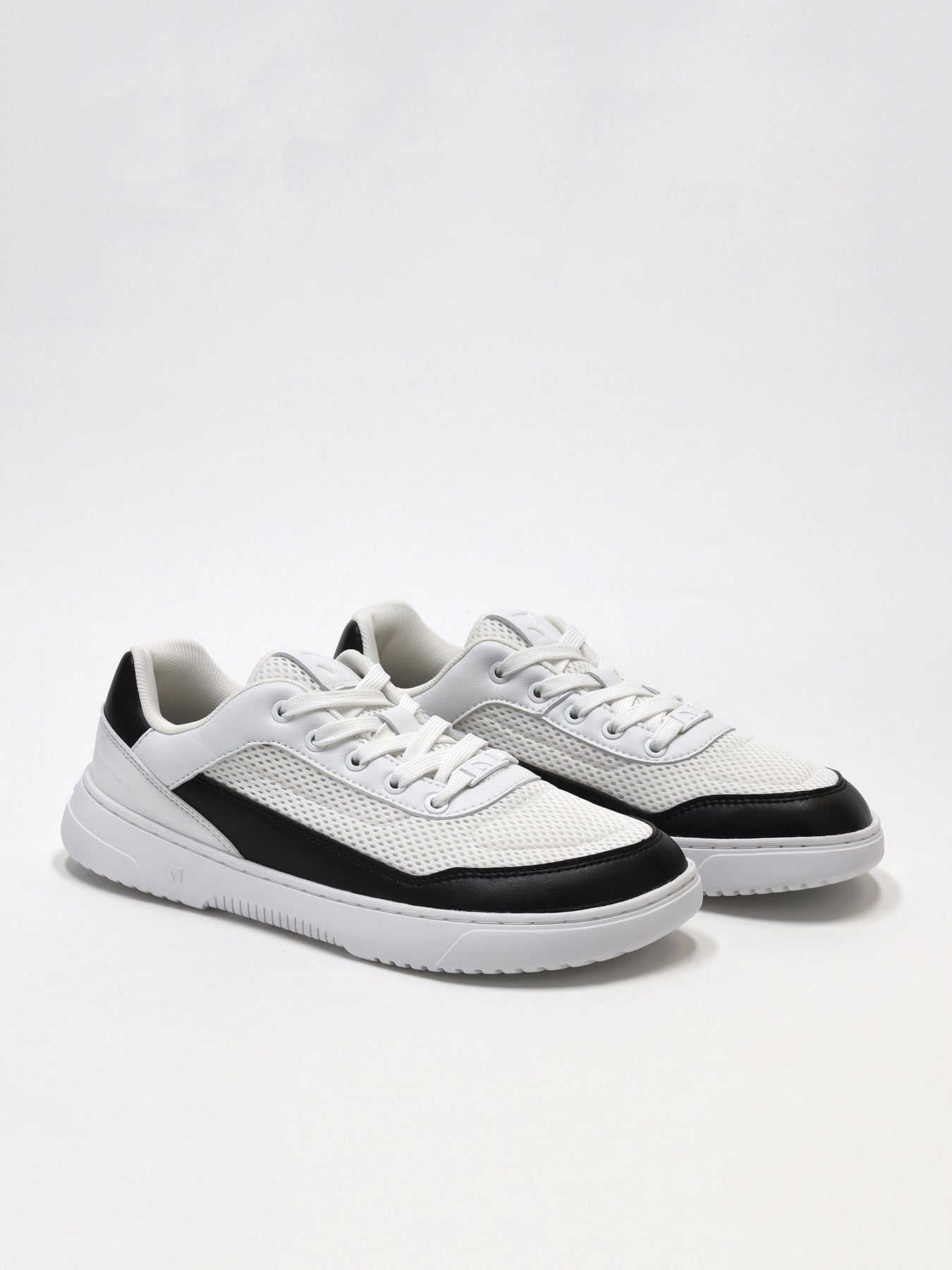 Barefoot Sneakers Barebarics Vaporo - White & Black