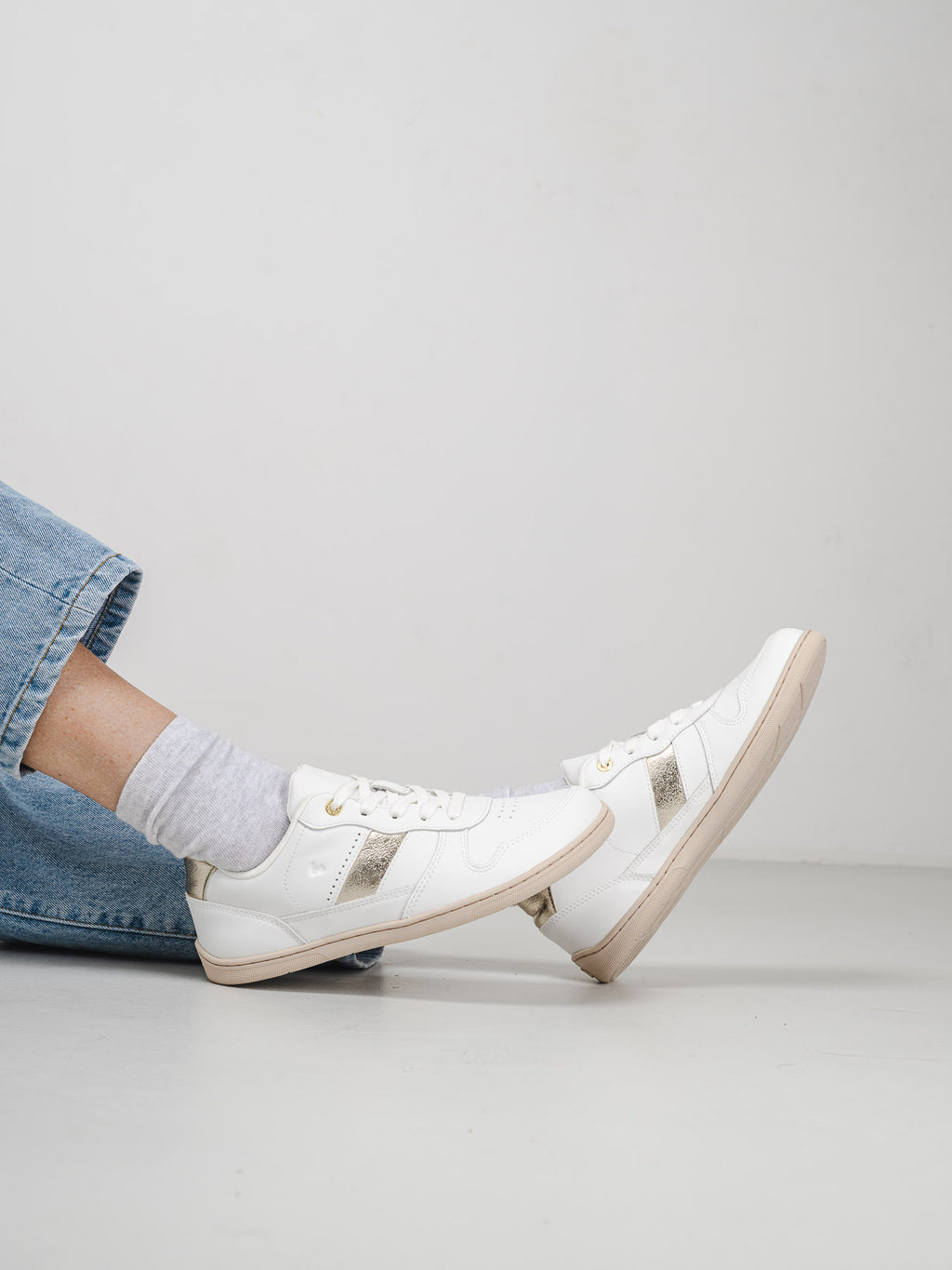Barefoot Sneakers Be Lenka Cellestia - White & Gold