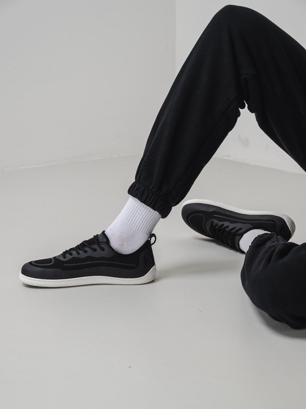 Barefoot Sneakers Be Lenka Velocity - Black